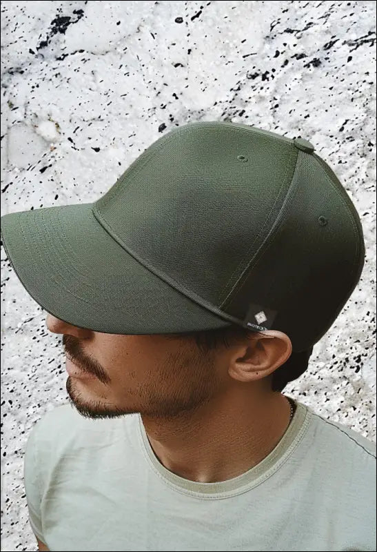 Zephyr | Faraday Unisex Silver Lined Emf Proof Hat | Hats &